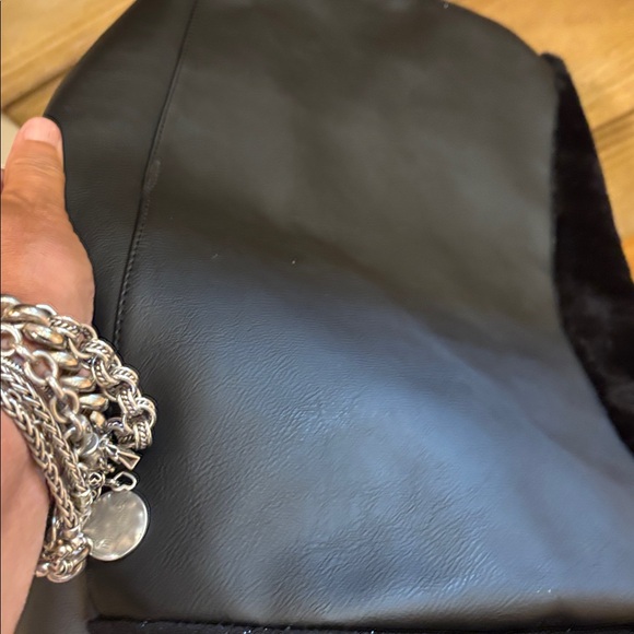 Miss Gwen’s  OMG Black Sleepover Bag with Rainbow Handle ( only one)NWT - Picture 5 of 13